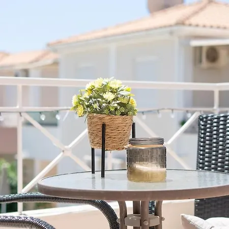 Villa Court, Clelia, 2 Bedrooms Kalamákion
