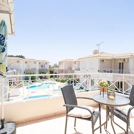 Villa Court, Clelia, 2 Bedrooms