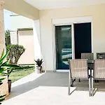 Court, Clelia, 2 Bedrooms Villa