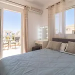Court, Clelia, 2 Bedrooms