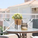 Villa Court, Clelia, 2 Bedrooms Kalamákion